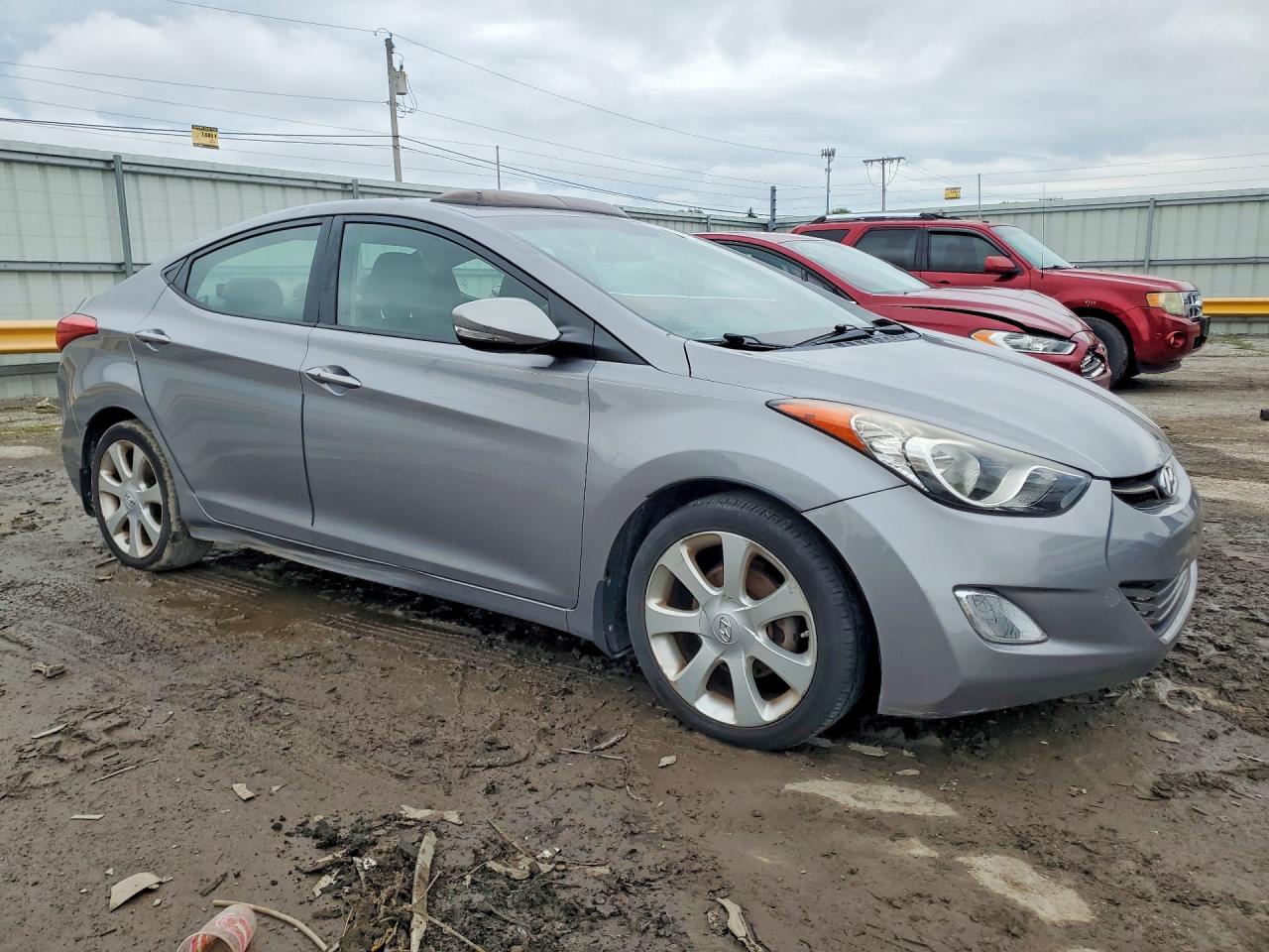 2013 Hyundai Elantra Limited Серебряный vin: KMHDH4AE8DU516533