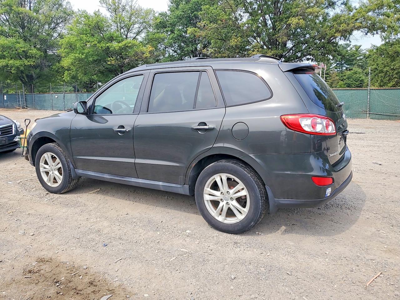2012 Hyundai Santa Fe Limited Charcoal vin: 5XYZK3AB9CG112636