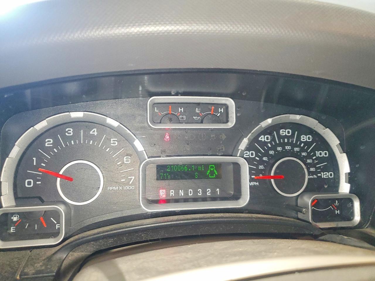 2009 Ford Expedition Xlt White vin: 1FMFU16529EA71087