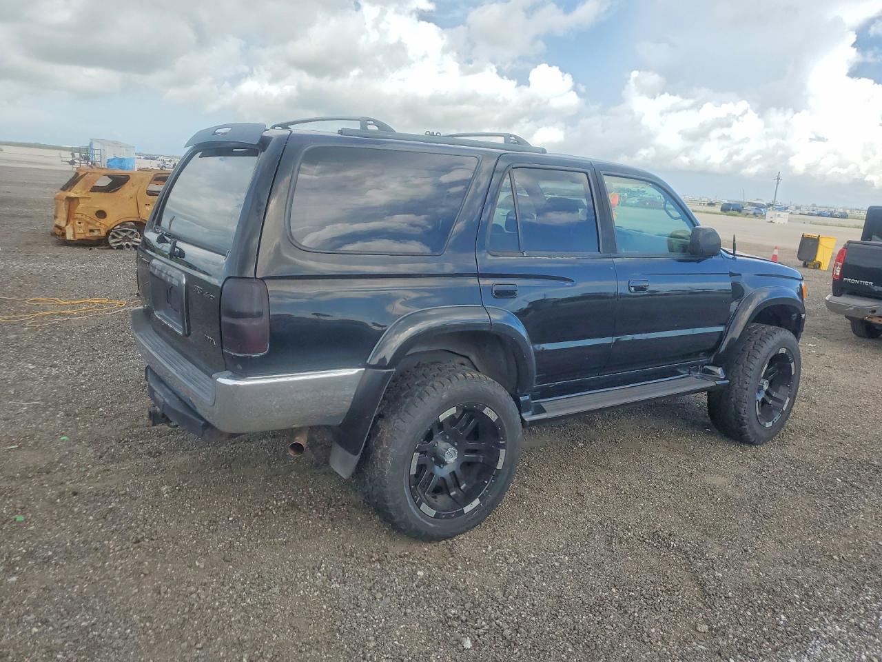 2002 Toyota 4runner Sr5 Black vin: JT3HN86R220371872