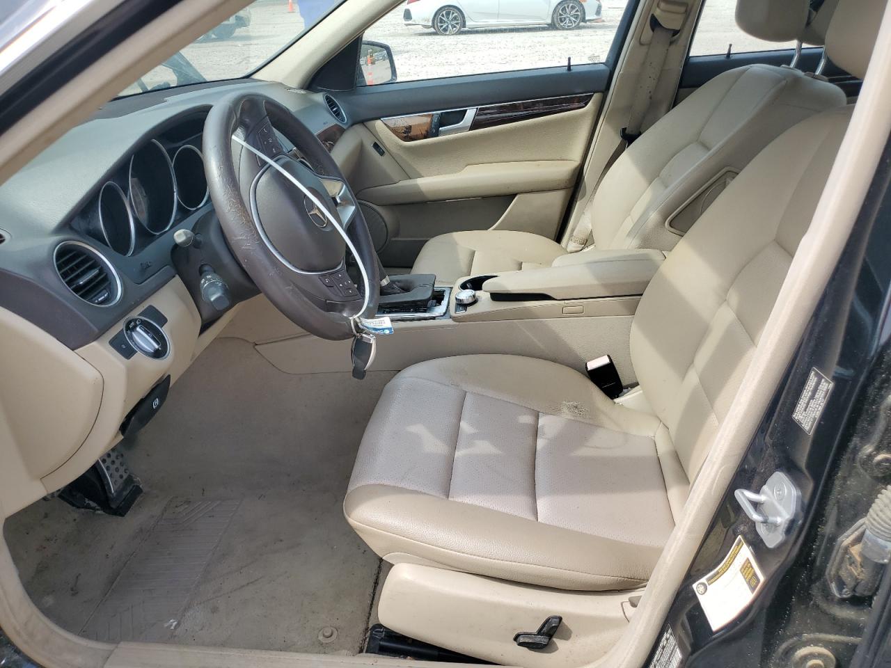 2012 Mercedes-benz C 300 4matic Black vin: WDDGF8BB3CR193602