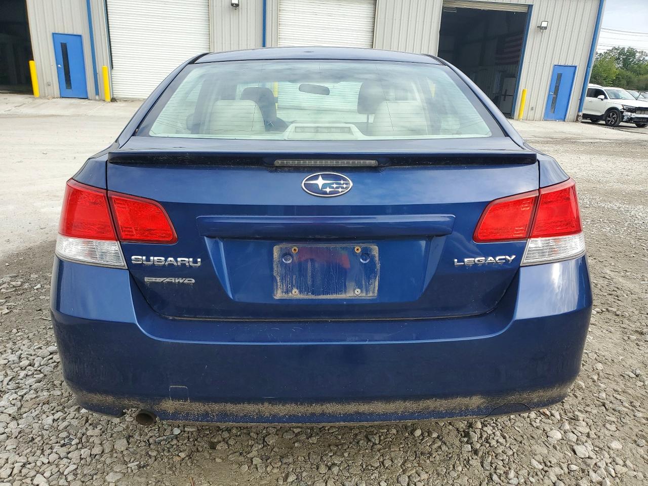 2010 Subaru Legacy 2.5i Limited Blue vin: 4S3BMCK67A3227069