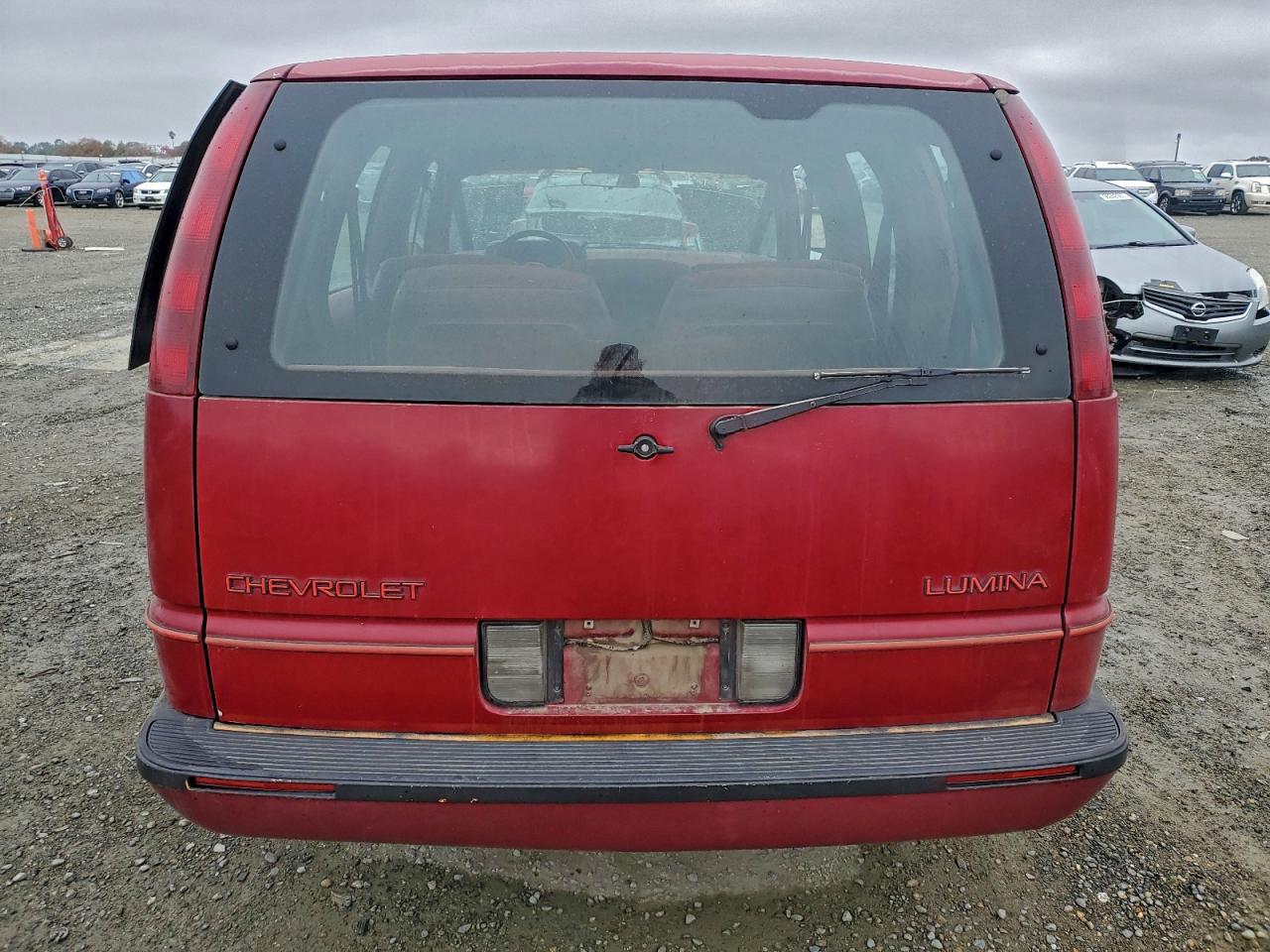 1990 Chevrolet Lumina Apv Бордовый vin: 1GNCU06D0LT141091