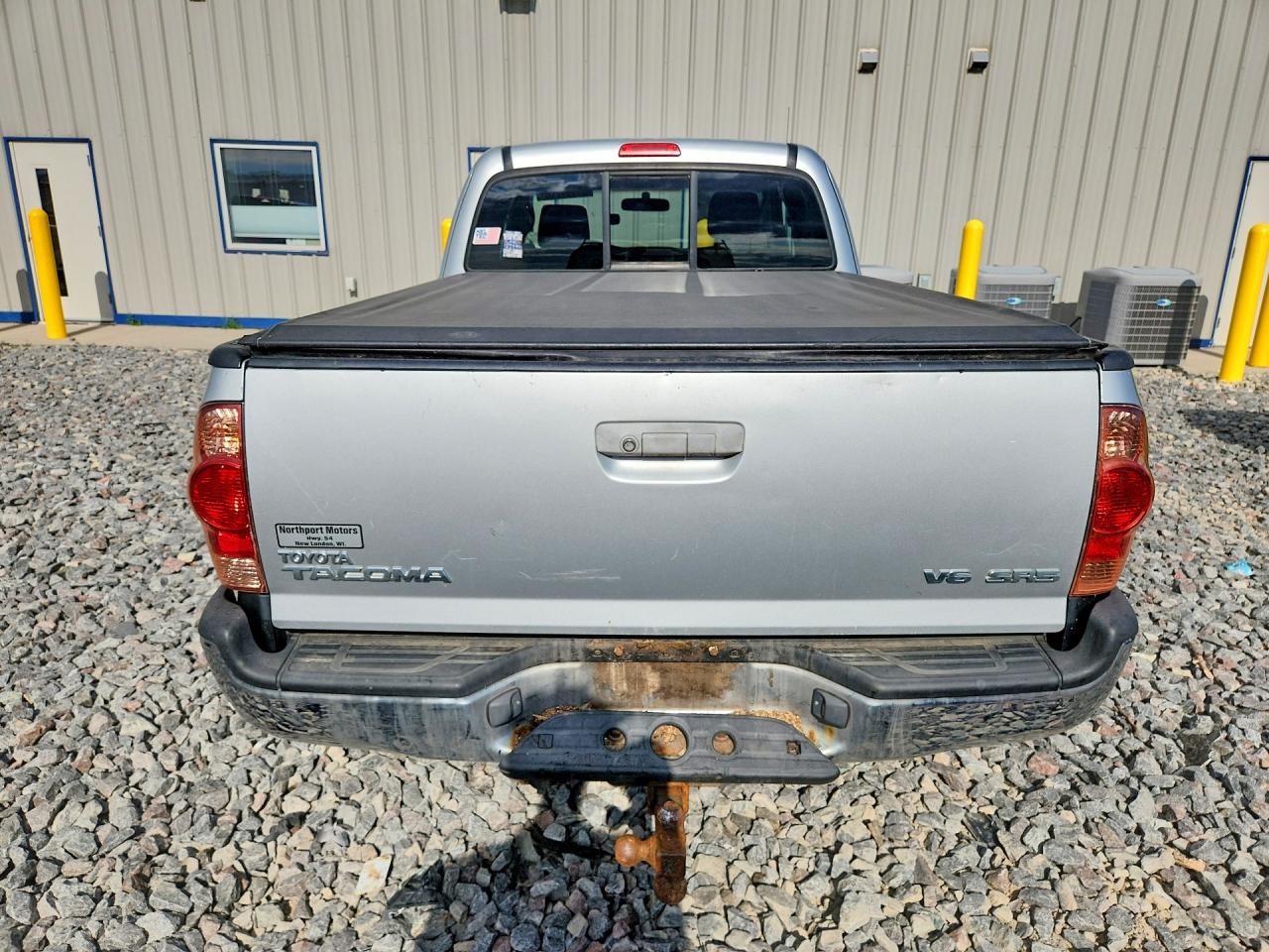 2007 Toyota Tacoma V6 Silver vin: 5TEUU42N27Z344798
