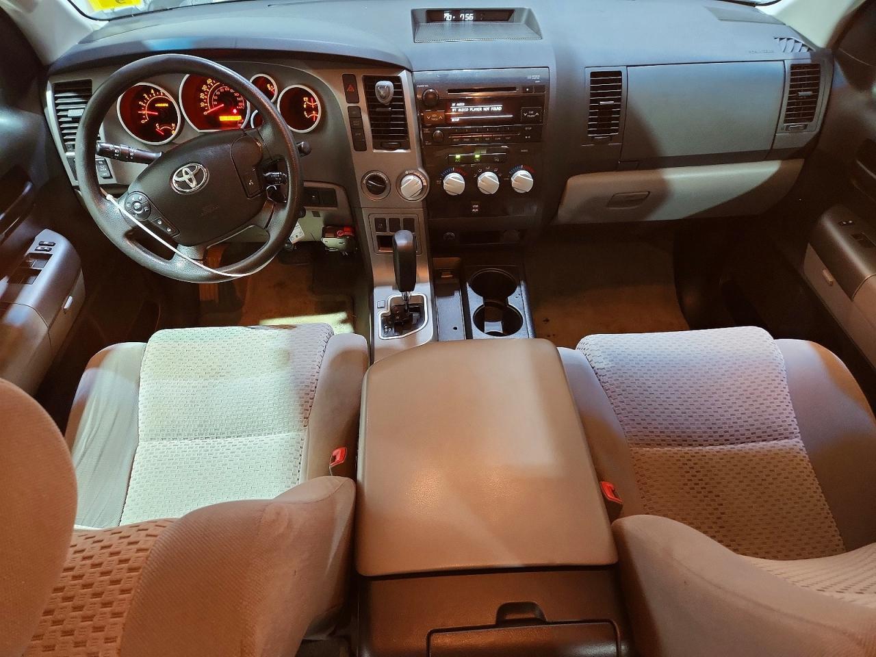2010 Toyota Tundra Double Cab Sr5 Silver vin: 5TFUY5F11AX115691