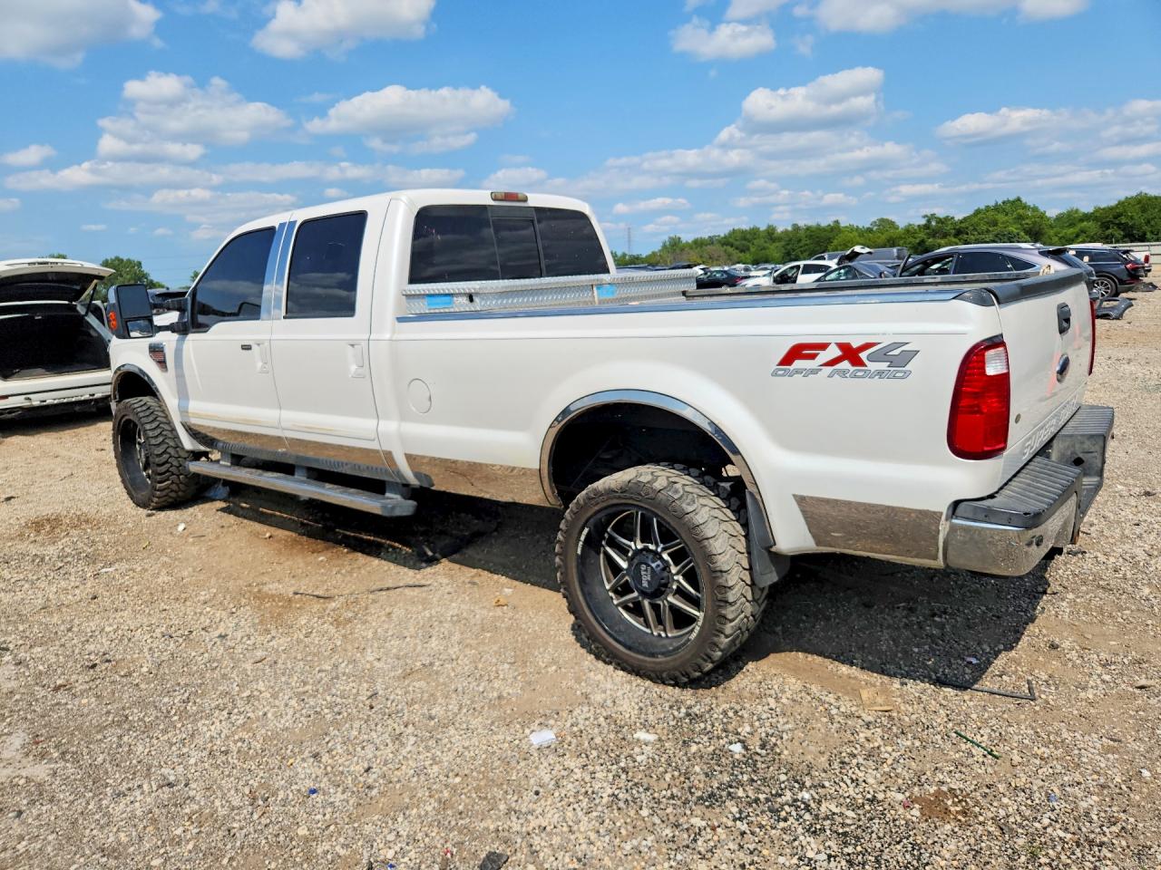 2010 Ford F350 Super Duty White vin: 1FTWW3BR5AEB33993