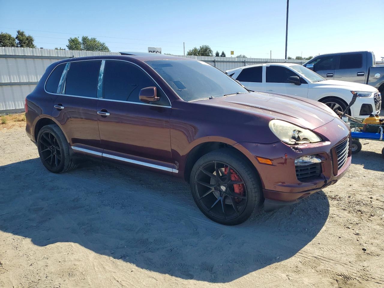 2008 Porsche Cayenne Turbo Темно-бордовый vin: WP1AC29P98LA91236
