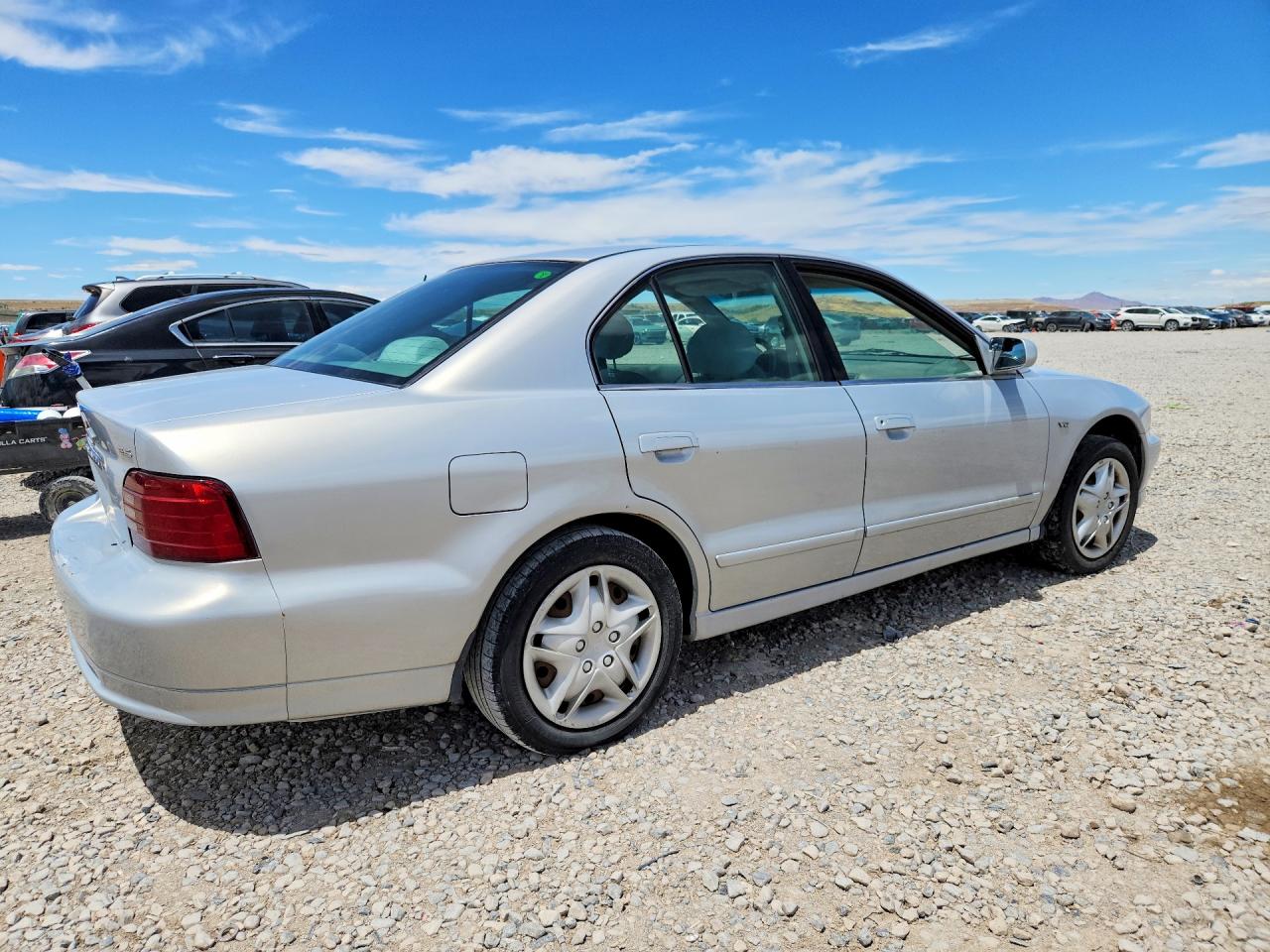 1999 Mitsubishi Galant Es Серебряный vin: 4A3AA46L0XE033732