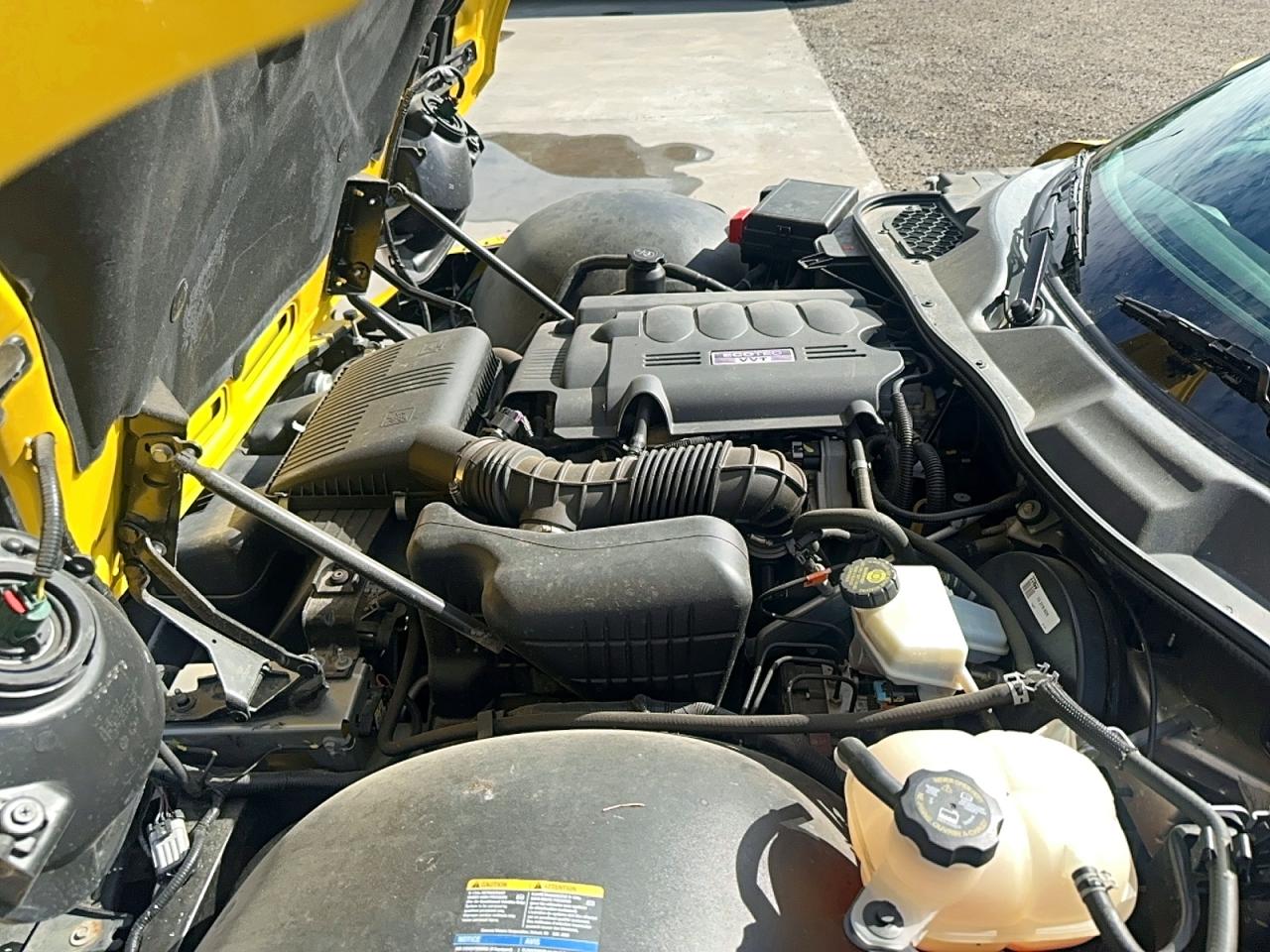 2007 Pontiac Solstice Yellow vin: 1G2MB35B07Y139892