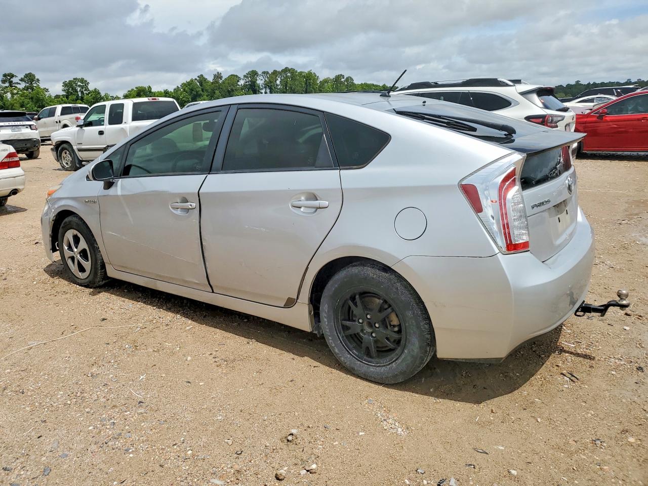 2015 Toyota Prius Two Silver vin: JTDKN3DU6F2001353