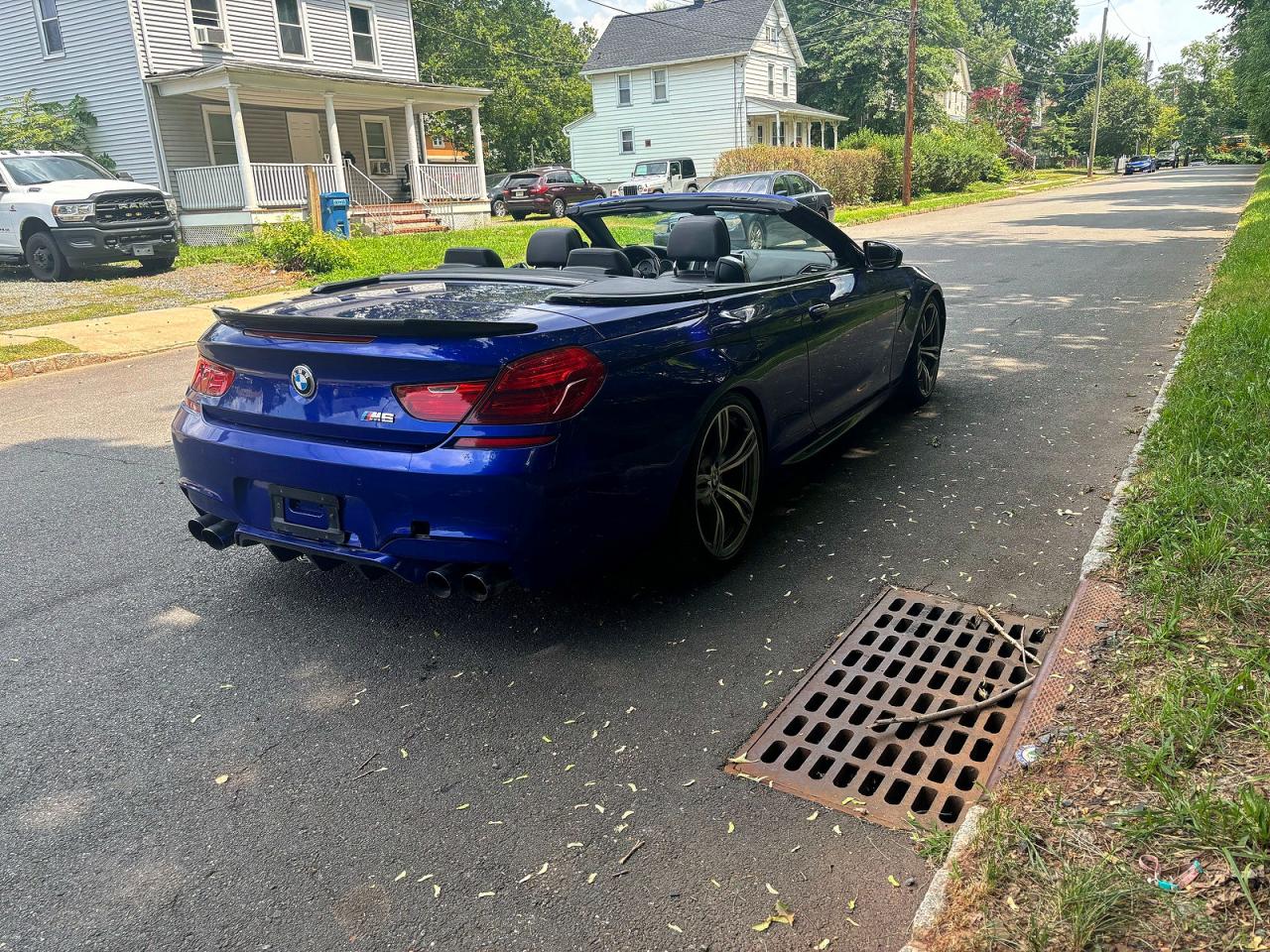 2013 Bmw M6 Blue vin: WBSLZ9C54DC985785