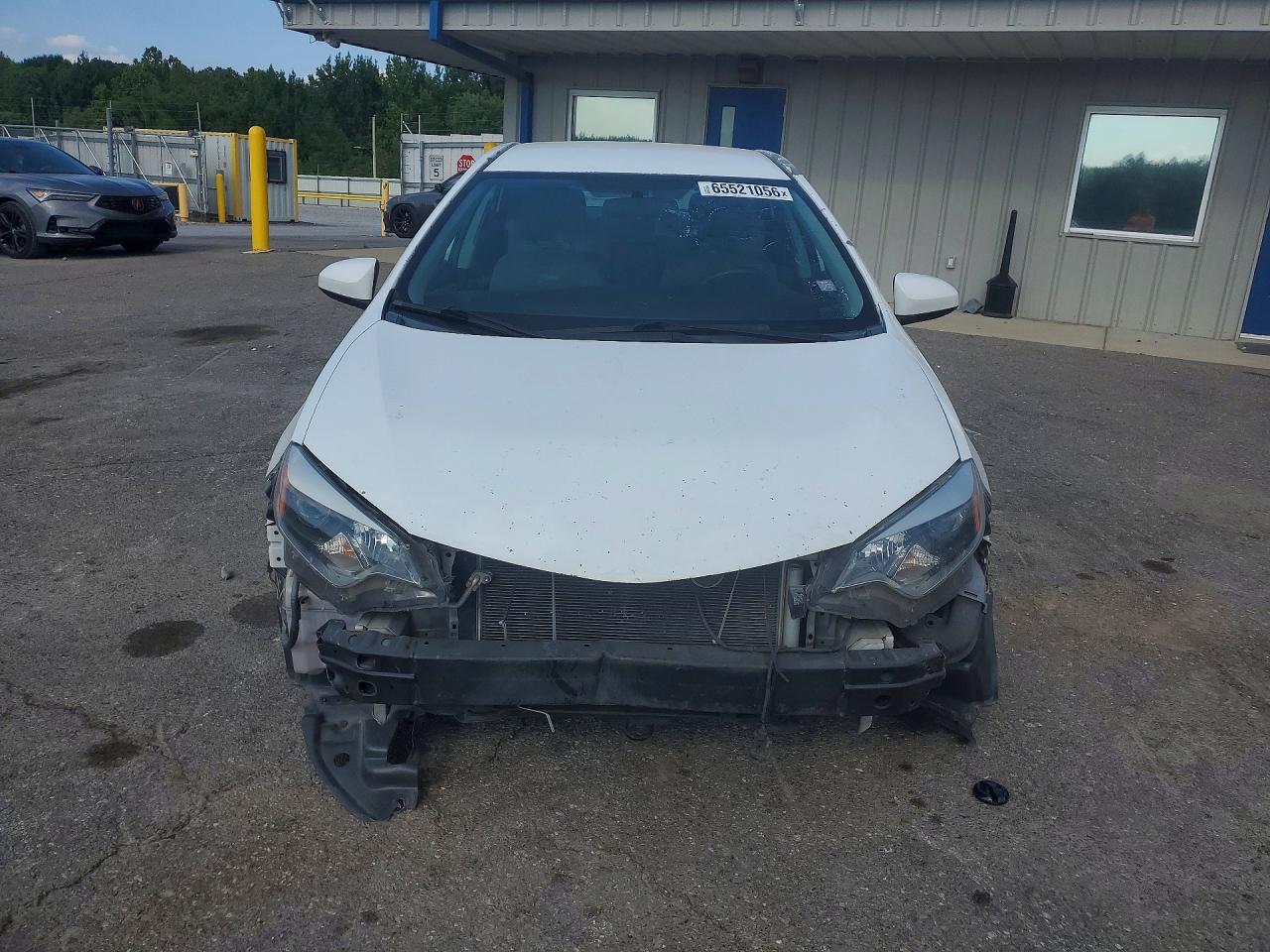 2015 Toyota Corolla Le Белый vin: 5YFBURHE8FP199511