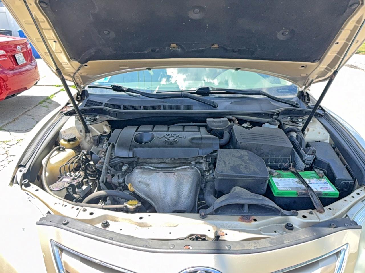 2011 Toyota Camry Base Gold vin: 4T4BF3EK6BR098855
