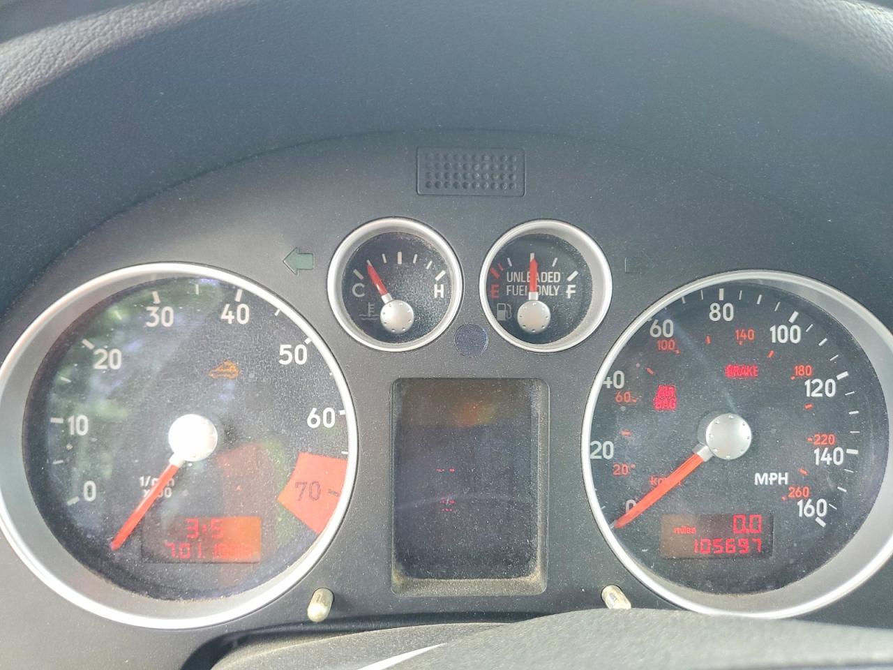 2001 Audi Tt Silver vin: TRUTX28N711021806