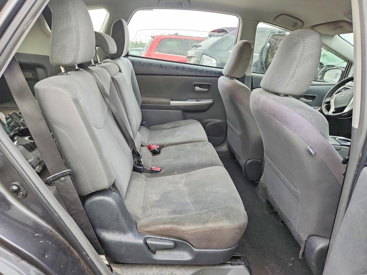 2013 Toyota Prius V Three Серый vin: JTDZN3EU6D3258842