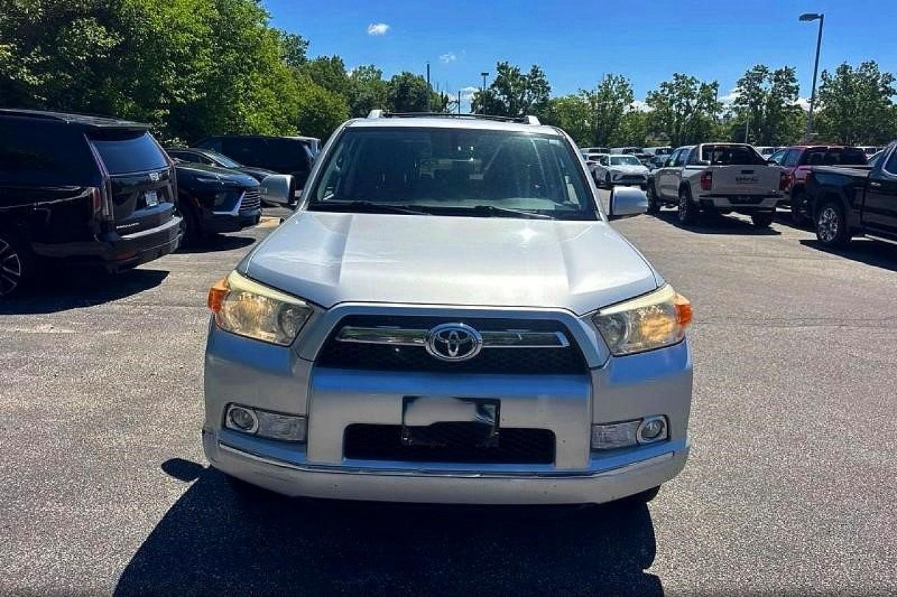 2012 Toyota 4runner Sr5 Серебряный vin: JTEBU5JR5C5104350