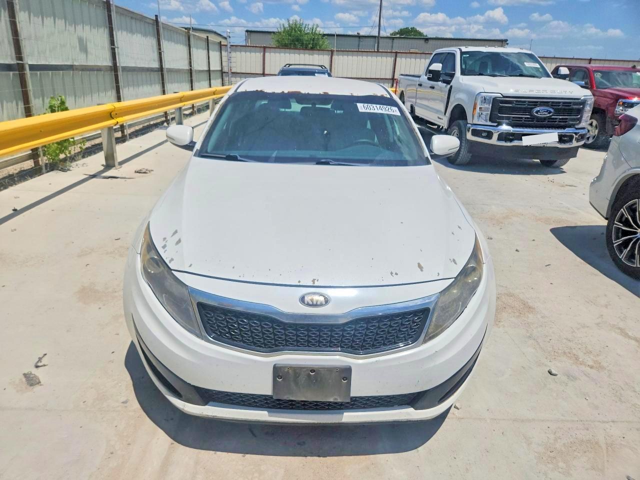 2013 Kia Optima Lx White vin: 5XXGM4A7XDG094270