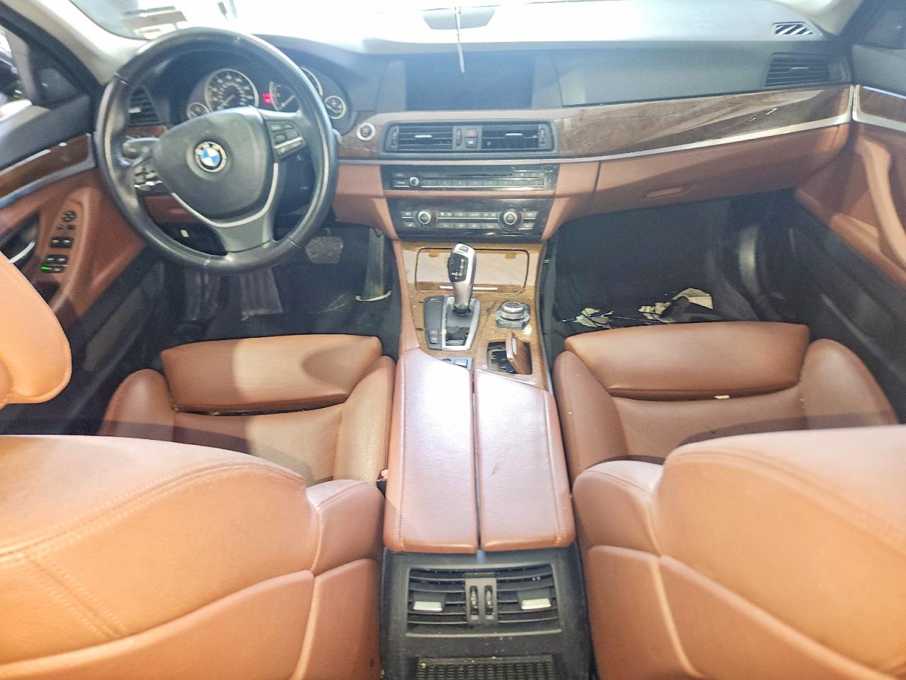 2011 Bmw 550 Xi Silver vin: WBAFU9C55BC785351