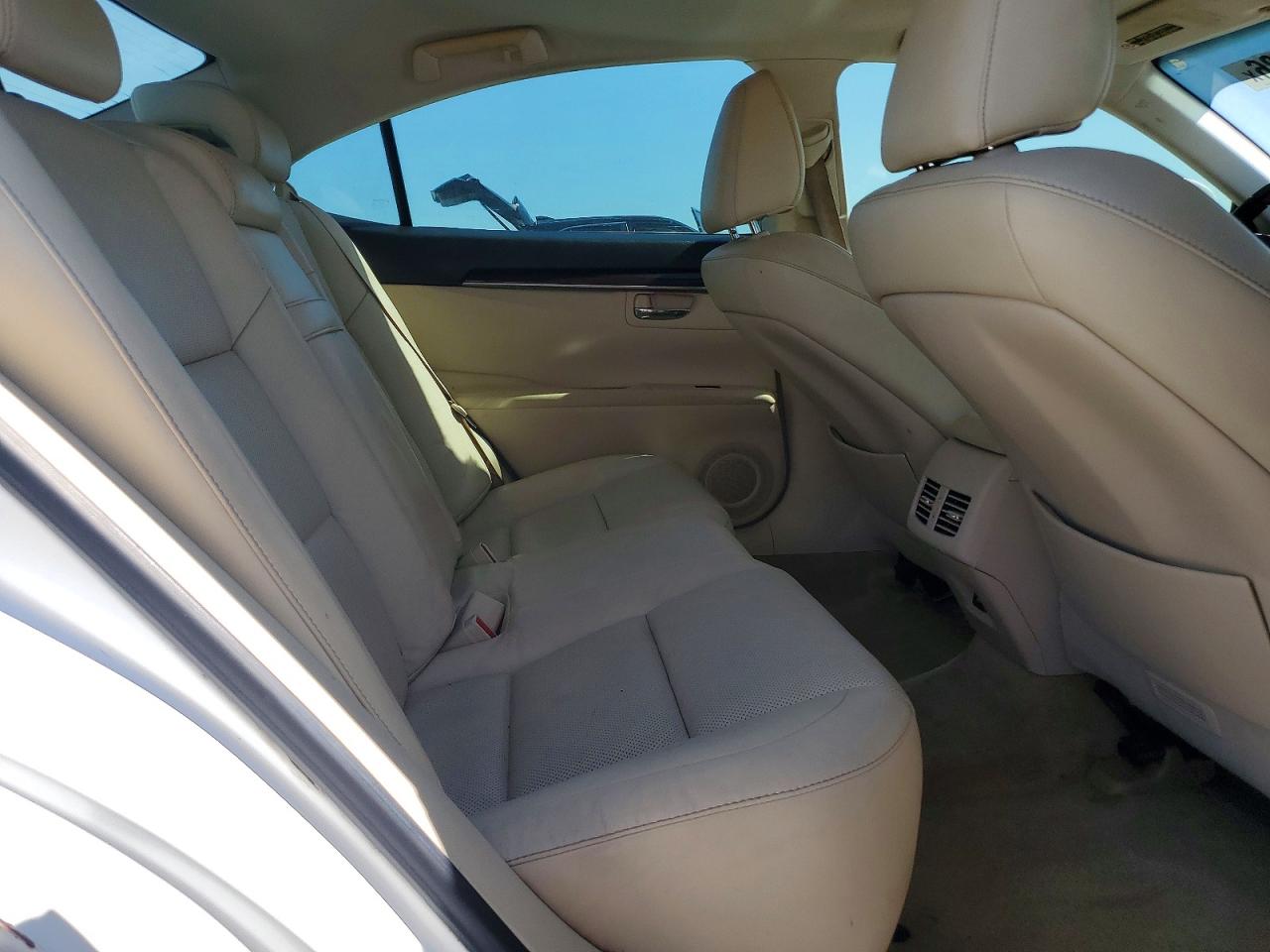 2013 Lexus Es 350 White vin: JTHBK1GG8D2015107