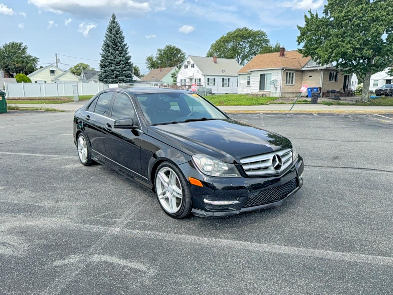 2013 Mercedes-benz C 300 4matic Black vin: WDDGF8AB9DR283579