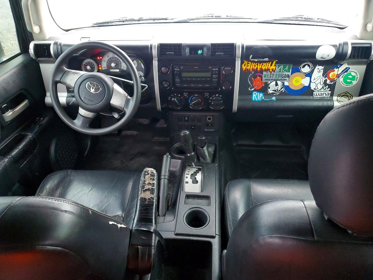 2008 Toyota Fj Cruiser Base Черный vin: JTEBU11F280106916