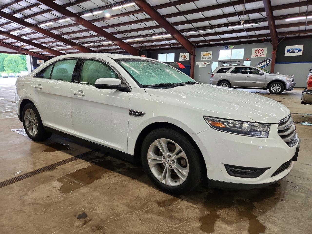 2015 Ford Taurus Sel White vin: 1FAHP2H83FG129067
