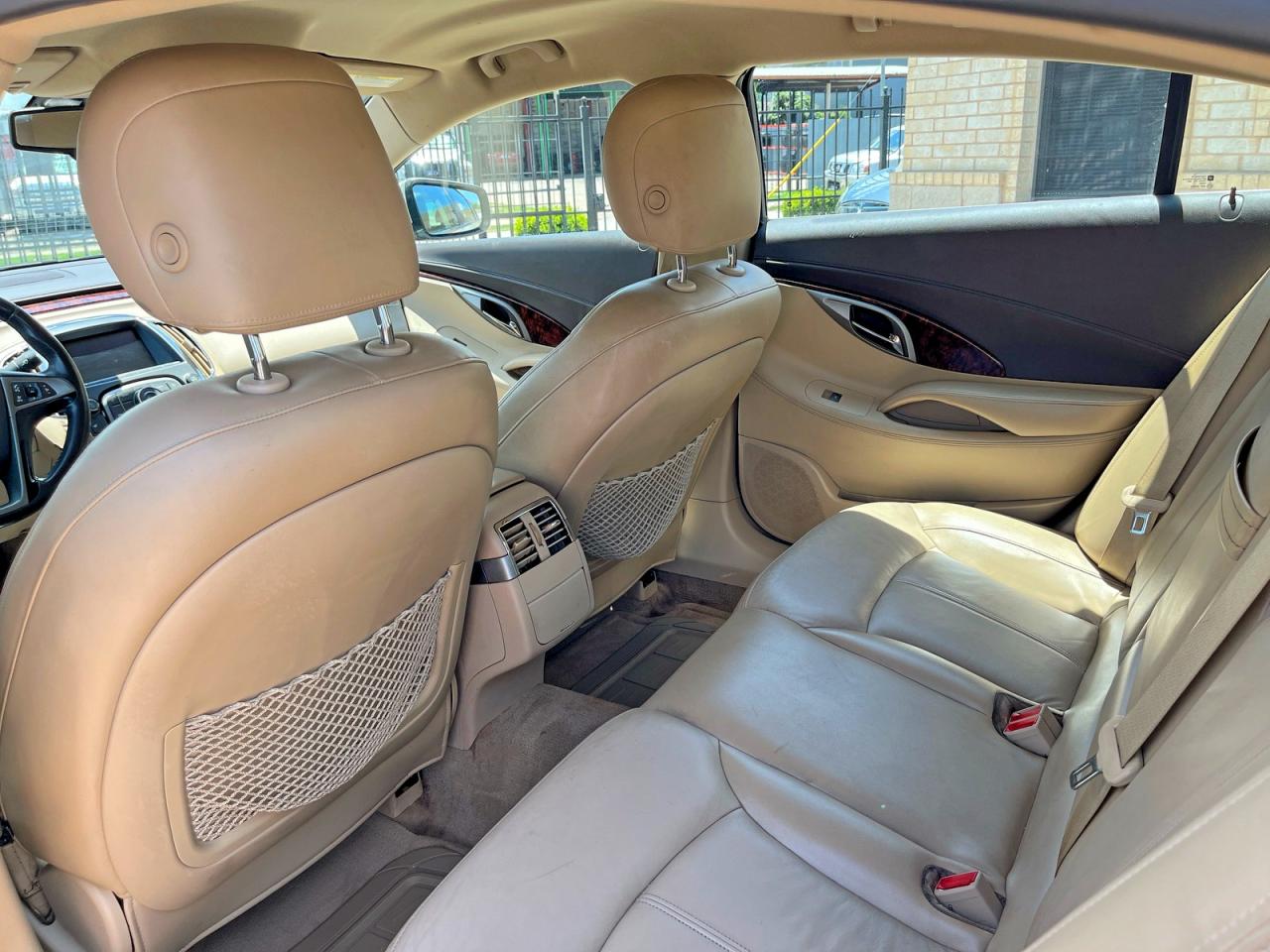 2012 Buick Lacrosse Cream vin: 1G4GC5ERXCF267895