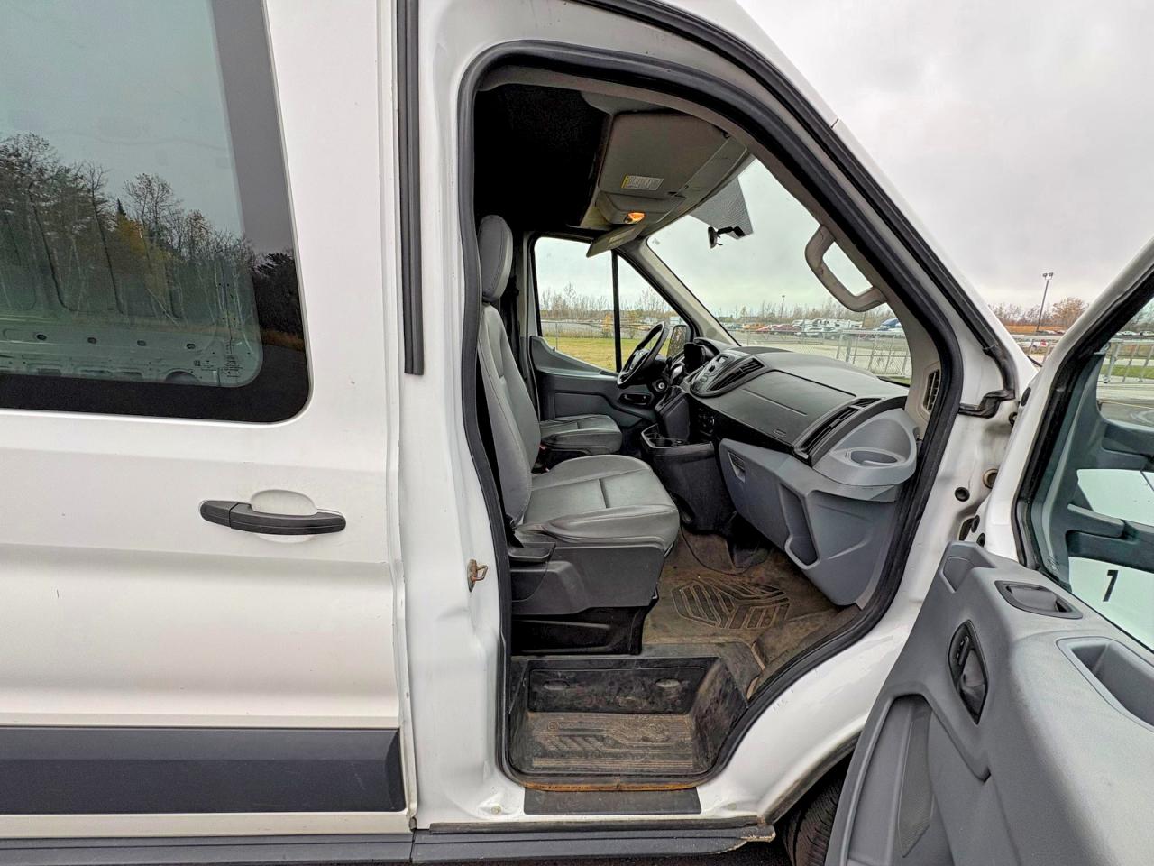 2015 Ford Transit T-250 Белый vin: 1FTNR2CM3FKA00707