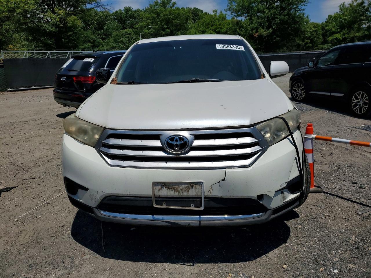 2013 Toyota Highlander Base Белый vin: 5TDZA3EHXDS044580