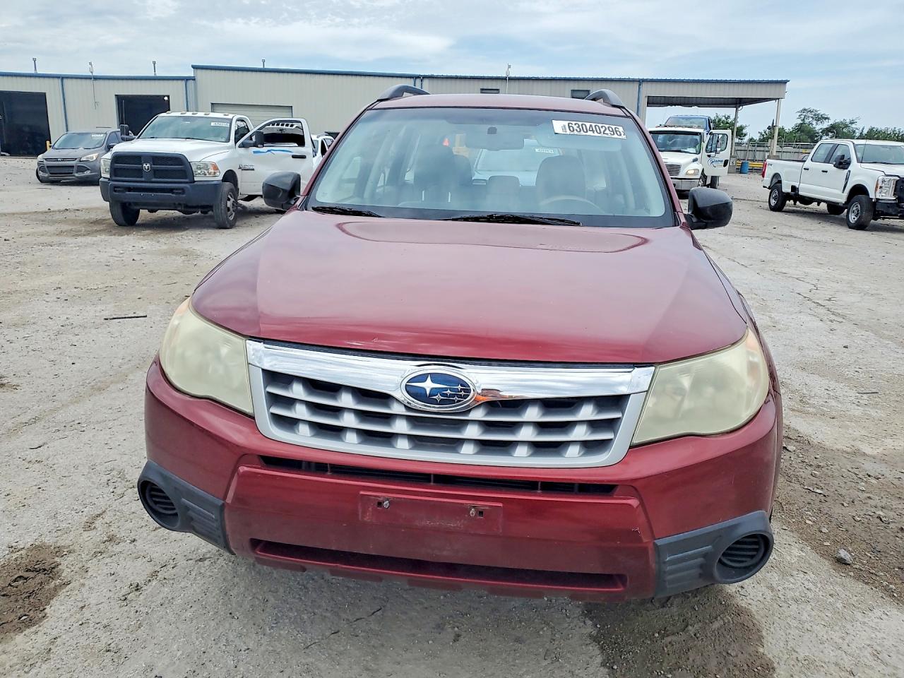 2011 Subaru Forester 2.5x Red vin: JF2SHBBC2BH783106