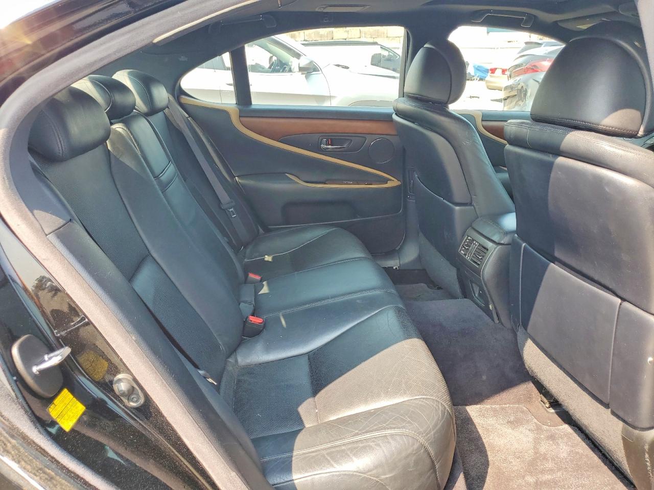 2012 Lexus Ls 460 Черный vin: JTHBL5EF7C5109815
