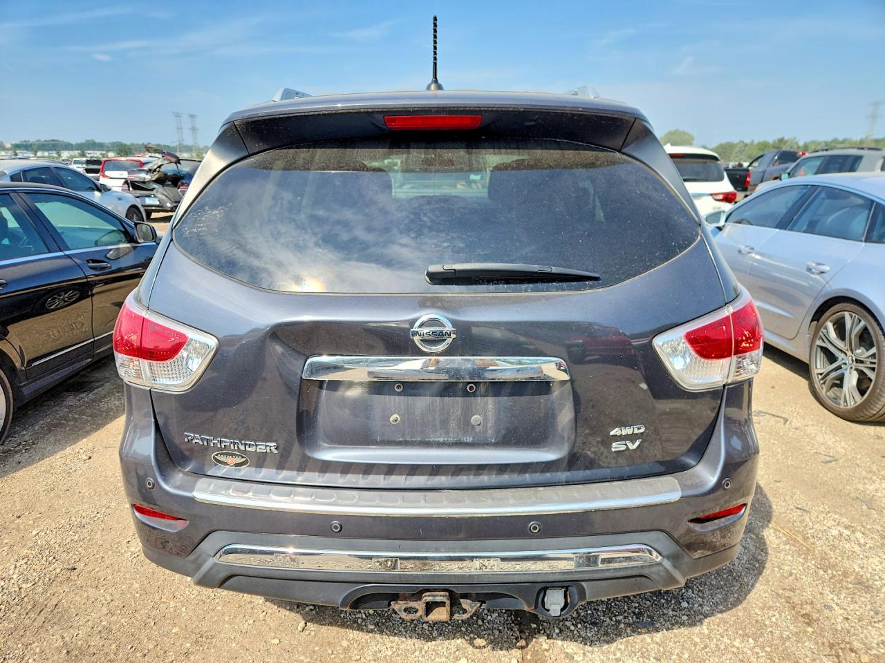 2014 Nissan Pathfinder Sv Gray vin: 5N1AR2MM7EC709481