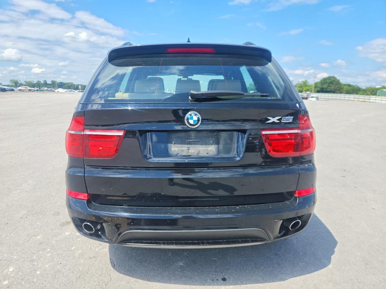 2011 Bmw X5 Xdrive35d Черный vin: 5UXZW0C59BL370215