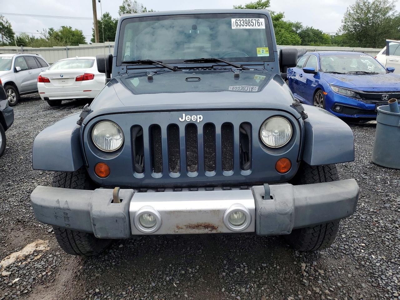 2008 Jeep Wrangler Sahara Серый vin: 1J4FA54158L567140