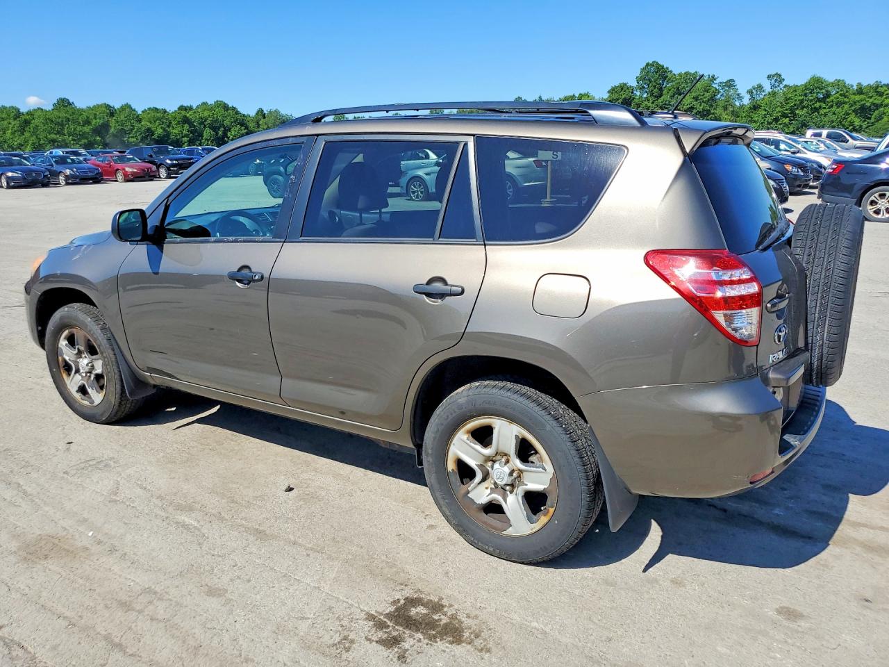 2011 Toyota Rav4 Base Brown vin: 2T3BF4DV9BW086993