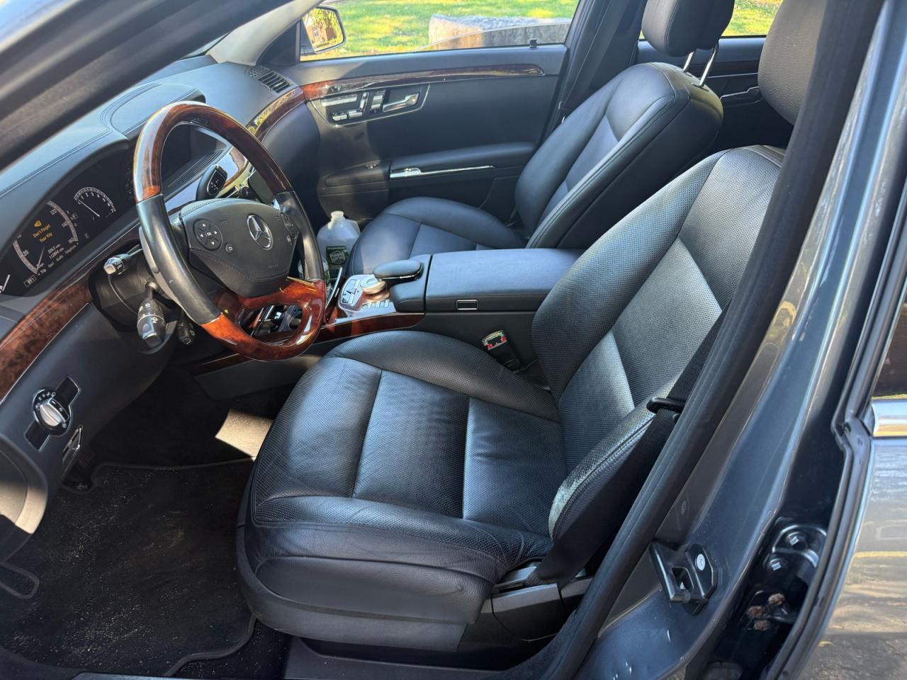 2011 Mercedes-benz S 550 4matic Blue vin: WDDNG8GB1BA419906