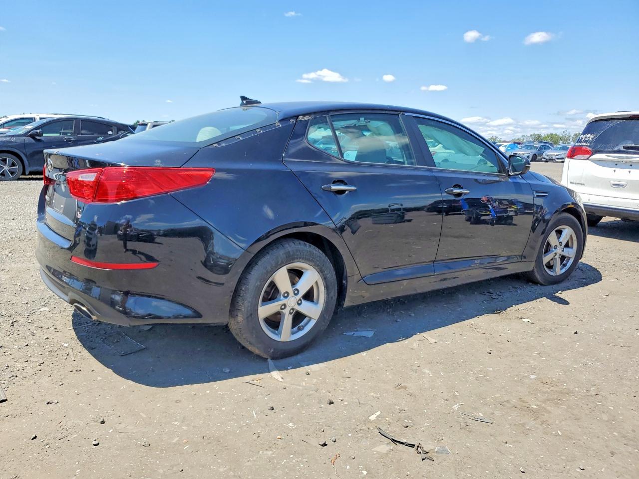2015 Kia Optima Lx Black vin: 5XXGM4A70FG465441
