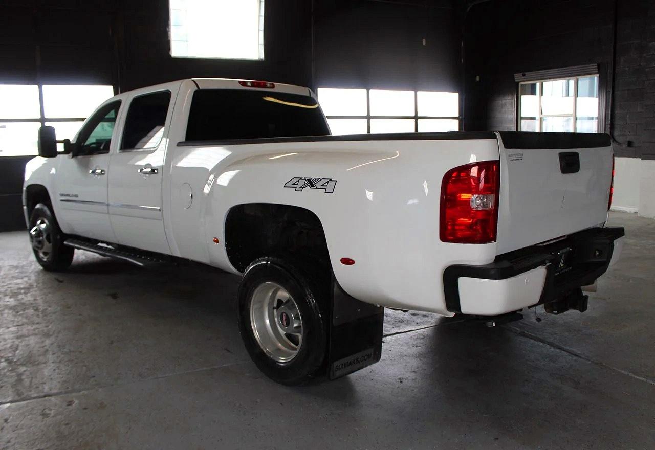 2013 Gmc Sierra K3500 Denali White vin: 1GT426C80DF181166