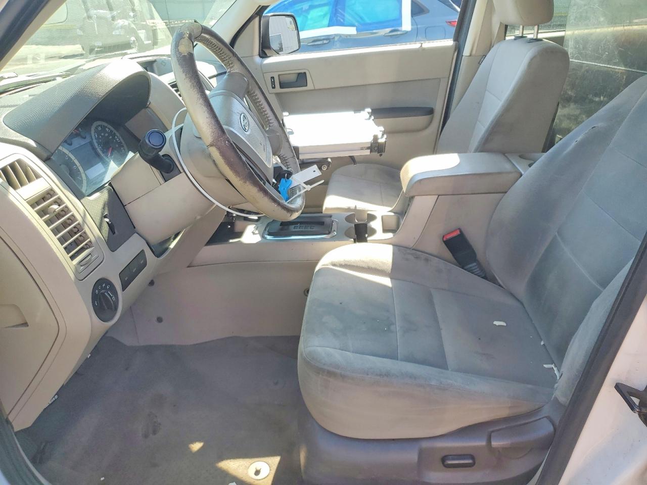 2011 Ford Escape Hybrid Белый vin: 1FMCU5K37BKB48803