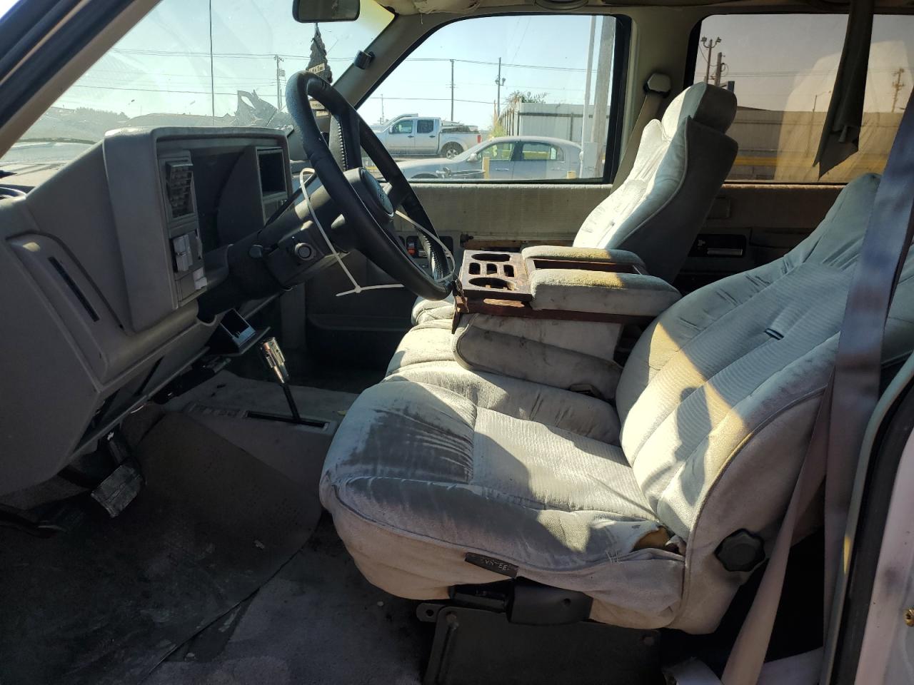 1993 Gmc Suburban K1500 Pink vin: 1GDFK16K8PJ758624