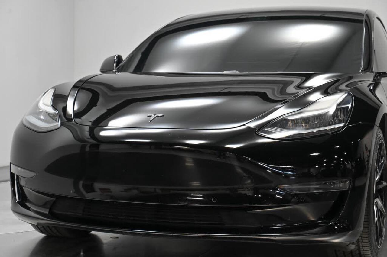 2018 Tesla Model 3 Black vin: 5YJ3E1EB5JF128896