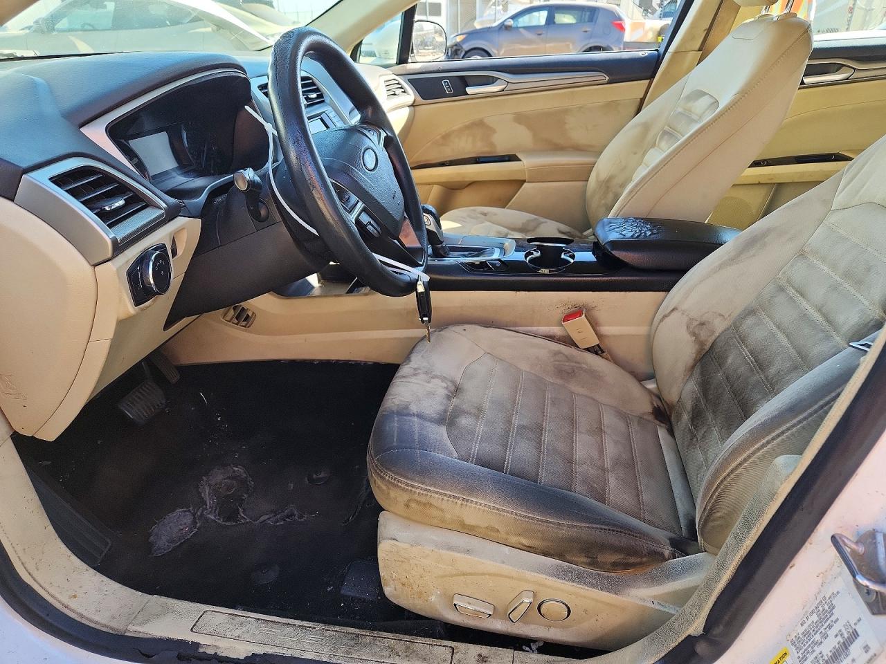 2015 Ford Fusion Se White vin: 3FA6P0H70FR143827
