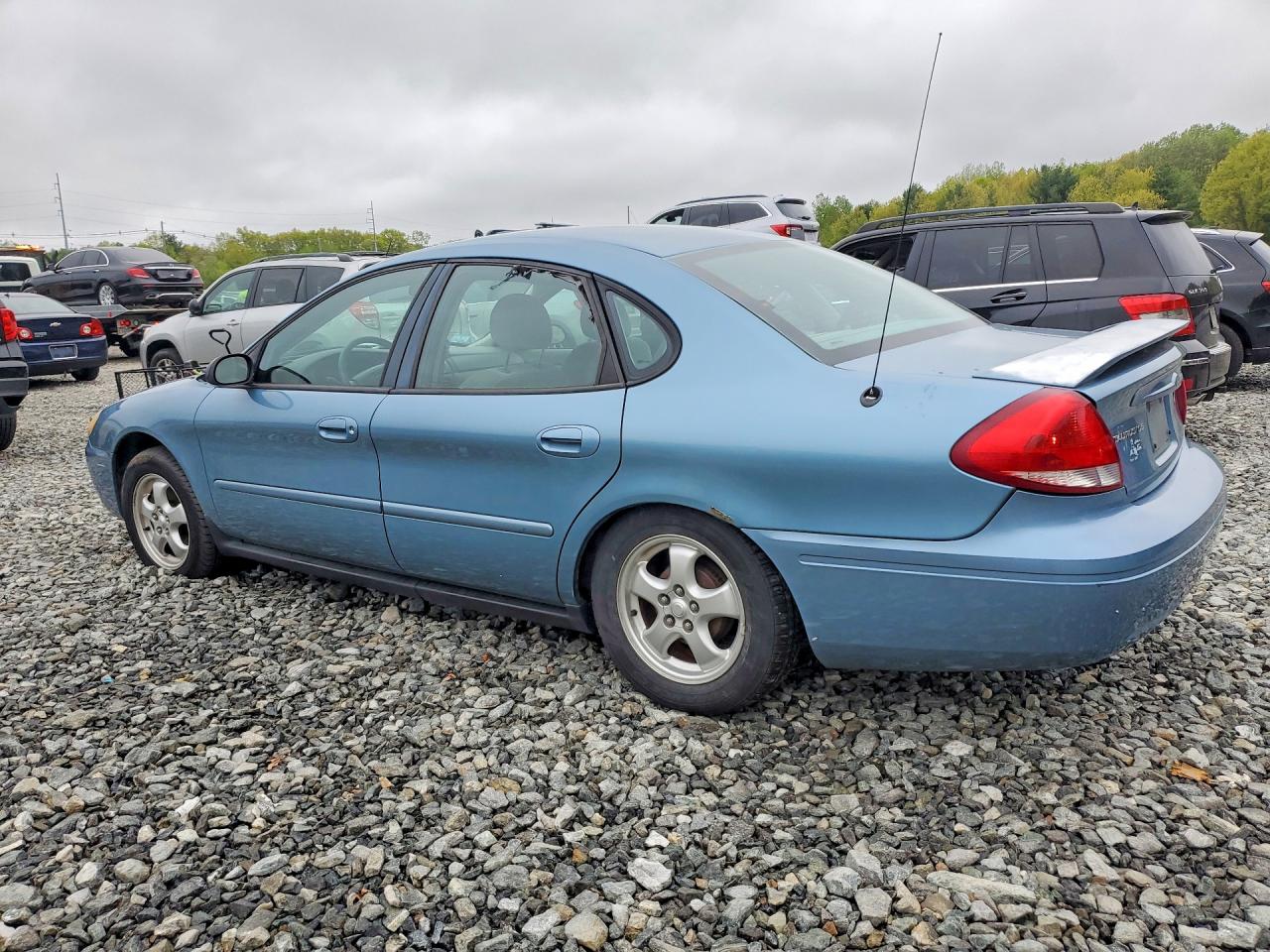 2005 Ford Taurus Se Blue vin: 1FAFP53245A165119