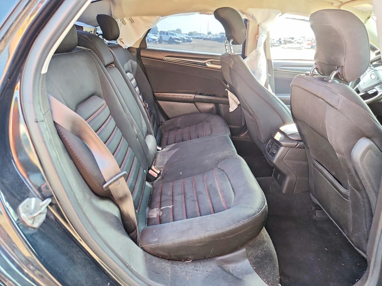 2014 Ford Fusion Se Silver vin: 3FA6P0H75ER389741