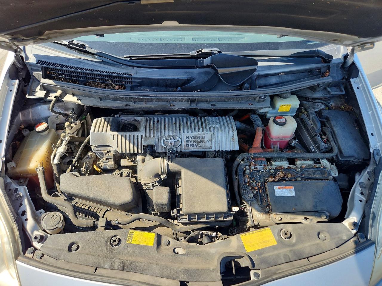 2014 Toyota Prius Two Серебряный vin: JTDKN3DU0E0378822