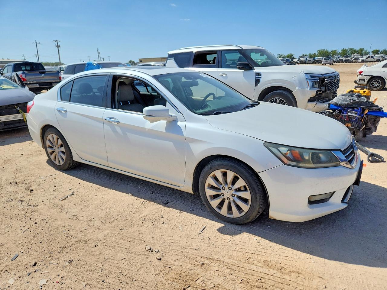 2015 Honda Accord Exl White vin: 1HGCR2F84FA073548