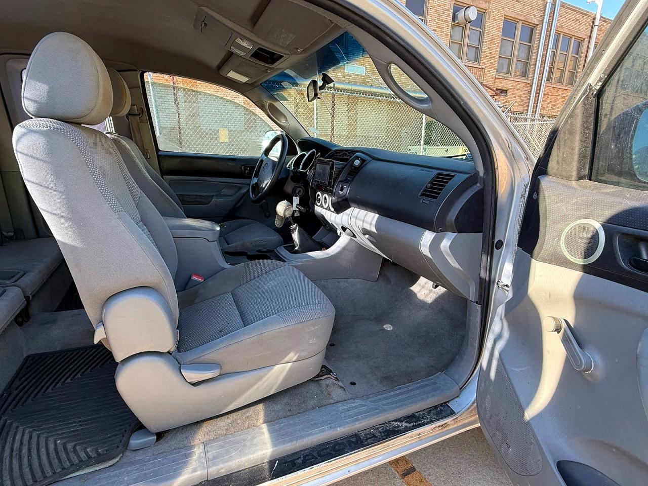 2008 Toyota Tacoma Prerunner Access Cab Серебряный vin: 5TETX62N38Z536585