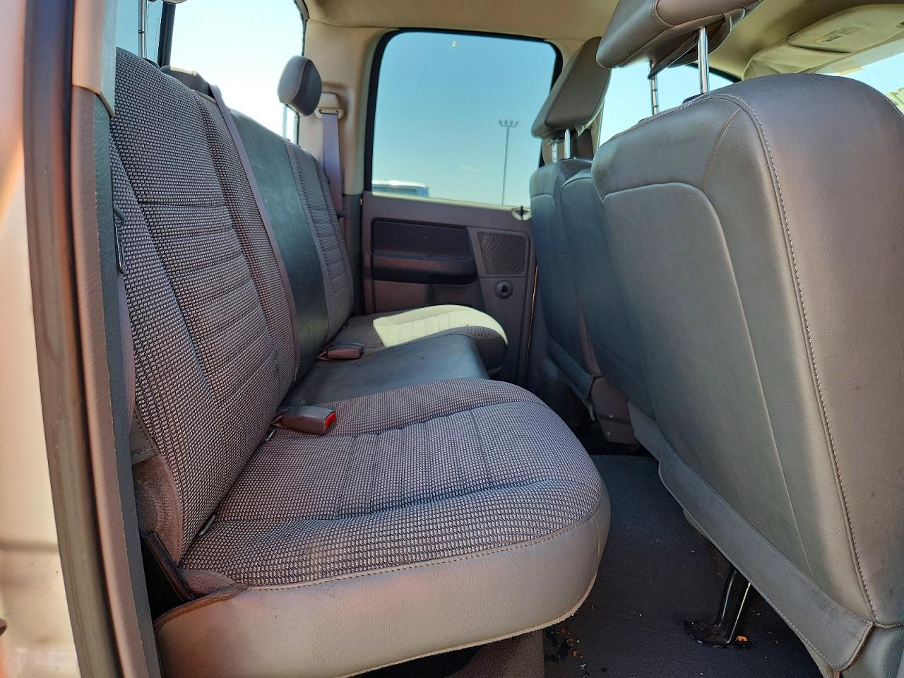 2008 Dodge Ram 1500 St Silver vin: 1D7HA18N28J126779