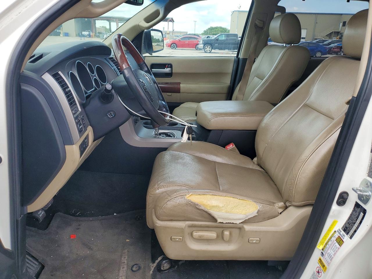 2013 Toyota Sequoia Platinum White vin: 5TDYY5G1XDS049622