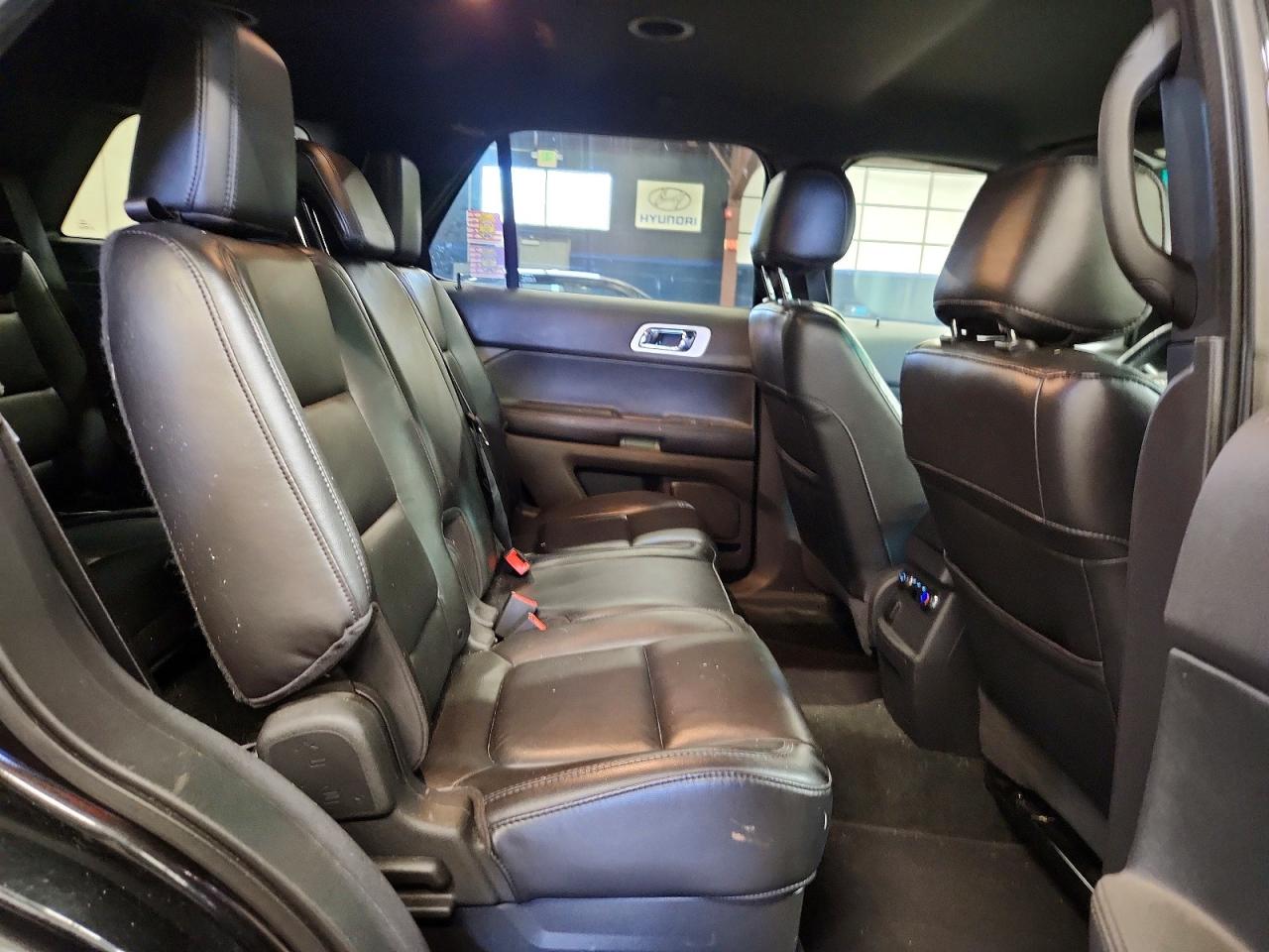 2011 Ford Explorer Xlt Black vin: 1FMHK8D84BGA58579